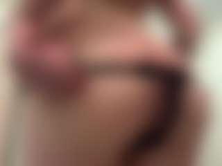 Elin's Live Sex Cam Show