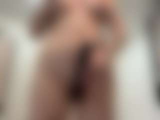 Live cam show with Elin - Green Eyes on numayanayam.club