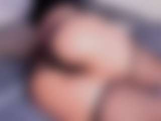 Live cam show with Ambarr - Nipple Piercings on wildcum.com