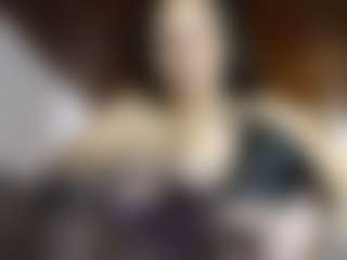 Live cam show with Candy-honey29 - Deepthroat on Camsoda