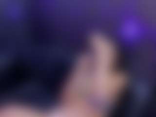 Live cam show with CataleyaHammond - Ass Bouncing on Big Tits