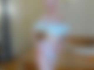 CecilaChars's Live Sex Cam Show
