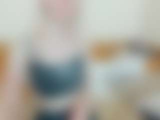 Live cam show with CecilaChars - Foot Fetish on fapnchat
