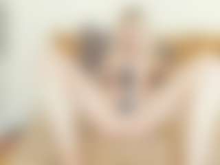 Live cam show with CecilaChars - Skinny on Camsoda