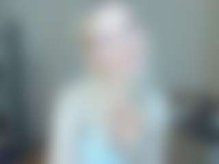 Live cam show with CecilaChars - Public on LiveSexCams6