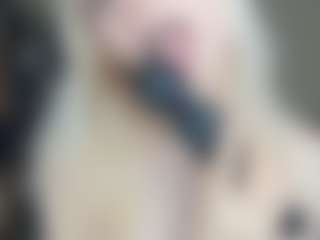 CecilaChars's Live Sex Cam Show