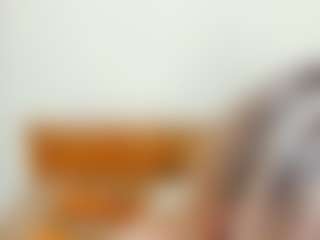Live cam show with CecilaChars - Natural on Gym Cam Girls