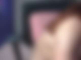 Coralhills's Live Sex Cam Show