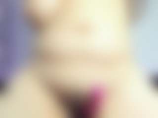 Live cam show with Coralhills - Green Eyes on x69.live