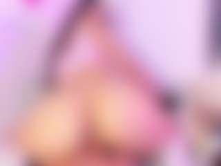 Live cam show with dulce-charm - Camel Toe on crypto-cams