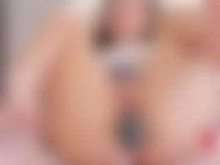 Live cam show with Dulcepowll - Blonde Hair Dildo on sexytreat.net
