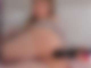 Dulcepowll's Live Sex Cam Show