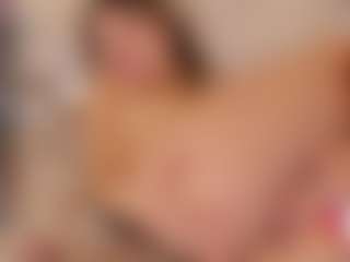 Dulcepowll's Live Sex Cam Show