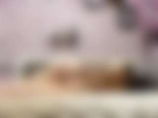 ElinorCallins's Live Sex Cam Show