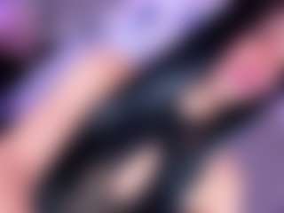 Live cam show with Thiana_Boom - German on livesuperchat.net