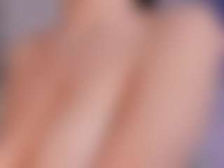 Live cam show with Hannadanniels - Petite Teen (18+) on x69.live