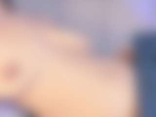 Live cam show with Hannadanniels - Milk on CamClone
