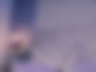 Live cam show with Hannadanniels - Milk on StripNow
