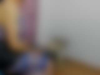Live cam show with Liz-Grettel - Granny on Adult Interactions