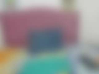 Live cam show with Liz-Grettel - Mature on Soda Cam