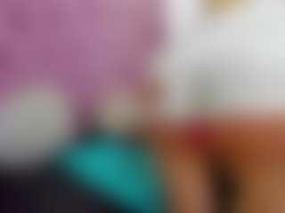 Live cam show with Liz-Grettel - Granny on Camsoda