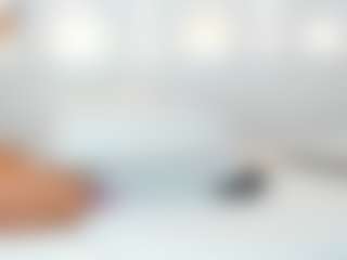 Melanie-Dusk's Live Sex Cam Show