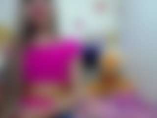 Live cam show with Miia-Velvett - Flat Chested on sexytreat.net