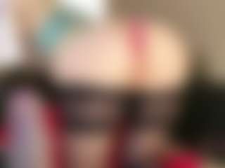 Live cam show with RybkaG - Legs on Dare Cams