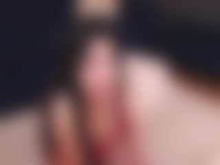 Live cam show with SelenaAlluree - Spanking on AdultVida.com