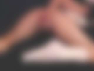 Live cam show with SelenaAlluree - Ride Torso on Dolls Live