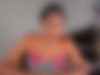 Live cam show with SharickLove10 - Smoking on Camsoda