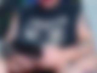 Live cam show with techno_420 - Lesbian on alttransgirls
