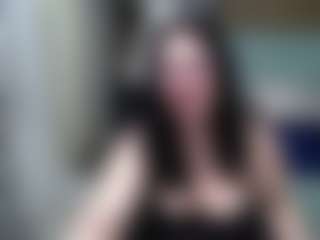 Live cam show with ValerieSmiths - Oil on camwithhim.com