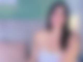 Live cam show with vanessa-moon - Cute on Gym Cam Girls