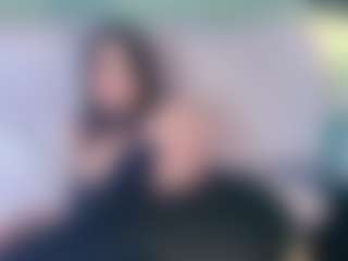 Live cam show with vanessa-moon - Green Eyes on Mixed Magazine Live