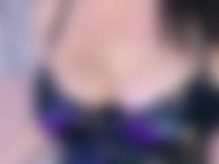 Live cam show with vanessa-moon - Smoke on CamClone