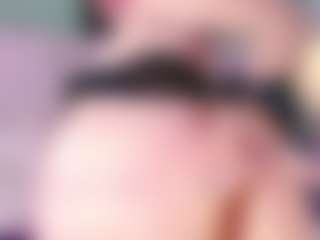 vanessa-moon's Live Sex Cam Show