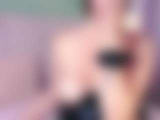 vanessa-moon's Live Sex Cam Show