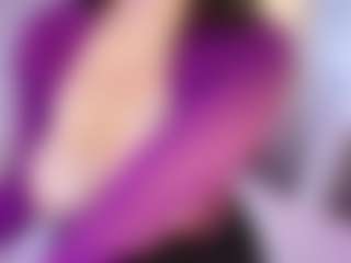 Live cam show with vanessa-moon - Camel Toe on mypornchat.com
