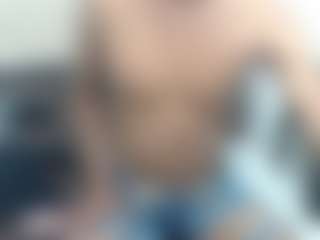 zulyyth's Live Sex Cam Show