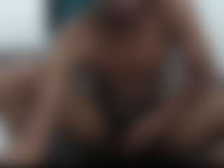 zulyyth's Live Sex Cam Show
