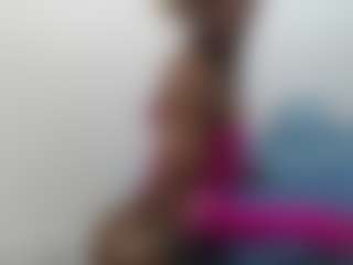 zulyyth's Live Sex Cam Show