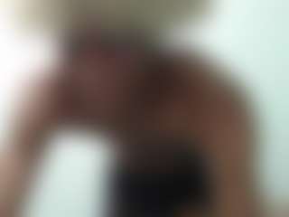 zulyyth's Live Sex Cam Show