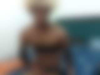 zulyyth's Live Sex Cam Show