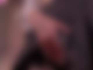 Emmiellee's Live Sex Cam Show