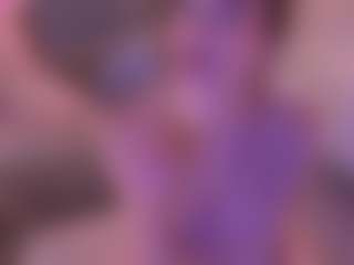 Live cam show with Emmiellee - Normal on Taboo Cams XXX