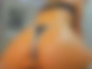 IvyCher's Live Sex Cam Show