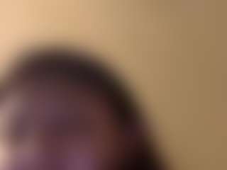 kumy2002's Live Sex Cam Show