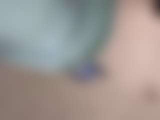 kumy2002's Live Sex Cam Show