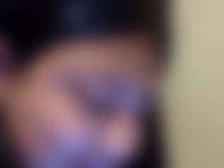 kumy2002's Live Sex Cam Show